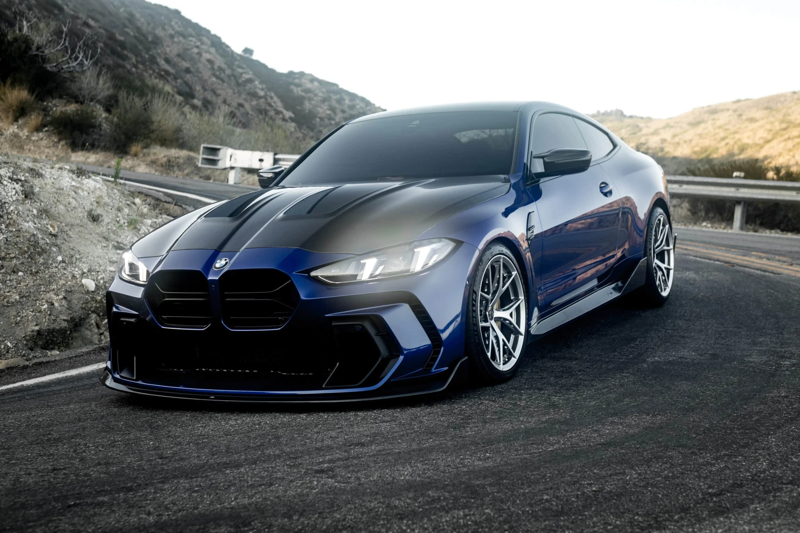 BMW M4 Competition xDrive exterior